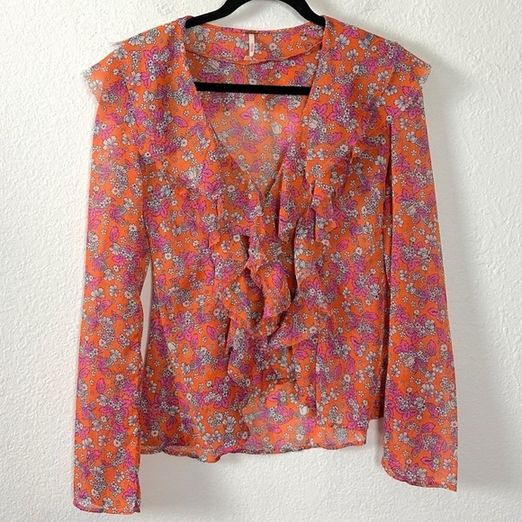 Free People Nina Printed Top Tulips XS Ditsy Floral V Neck Plunge Ruffles Sheer - Picture 10 of 15